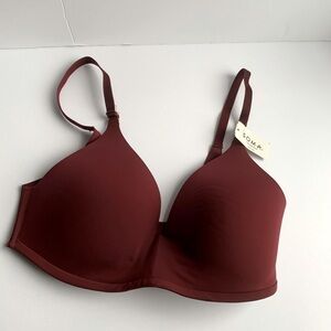 NWT SOMA Vanishing 360 wirelesss bra in color cabaret Sz 32 C